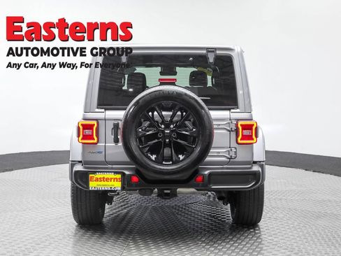 Used 2021 Jeep Wrangler Unlimited Sahara w/ Cold Weather Group image 6