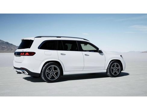 New 2027 Mercedes-Benz GLS 450 4MATIC image 19