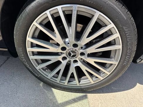 Used 2025 Mercedes-Benz CLA 250 image 10