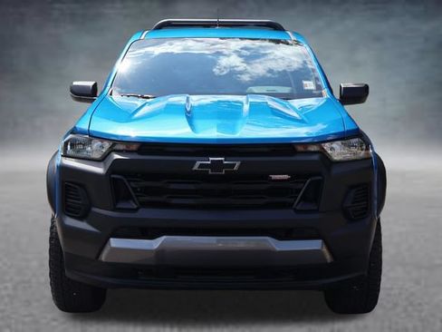 Used 2024 Chevrolet Colorado Trail Boss AWD/4WD image 27