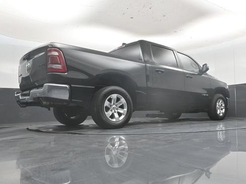 Used 2024 RAM 1500 Laramie AWD/4WD image 45