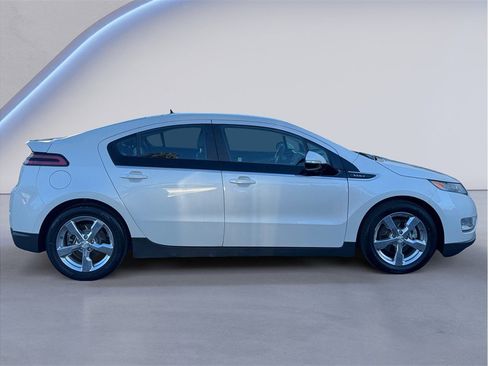 Used 2013 Chevrolet Volt Premium w/ Premium Trim Package image 7