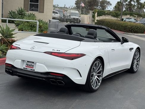 Used 2022 Mercedes-Benz SL 55 AMG 4MATIC image 11