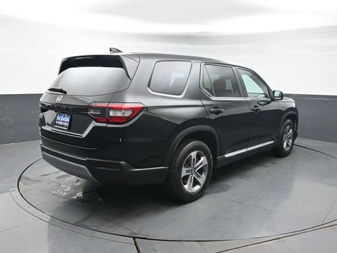 Certified 2023 Honda Pilot EX-L image 7