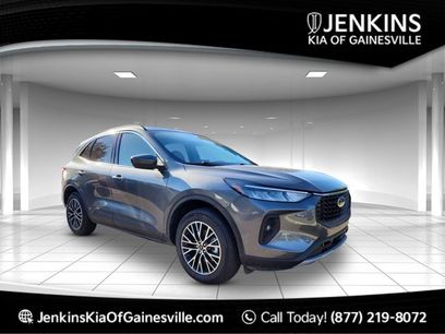 Used 2025 Ford Escape SE