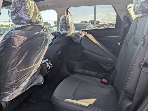 New 2025 Kia Sorento SX image 10