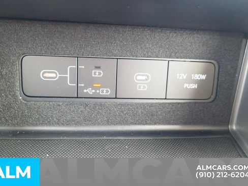 Used 2025 Hyundai Sonata SE image 23