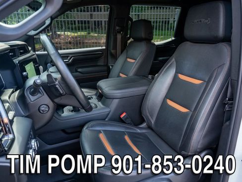 Used 2024 GMC Sierra 1500 AT4 w/ Technology Package AWD/4WD image 11