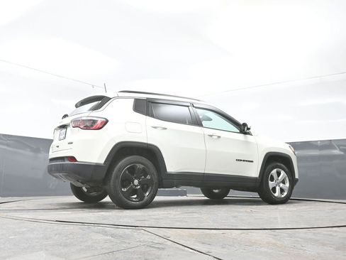 Used 2019 Jeep Compass Latitude w/ Cold Weather Group image 47