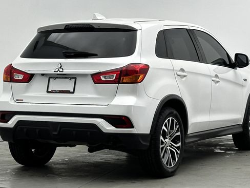 Used 2019 Mitsubishi Outlander Sport LE image 7