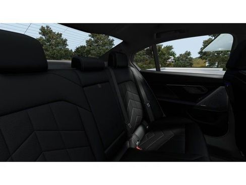 New 2026 BMW 530i xDrive w/ M Sport Package AWD/4WD image 13