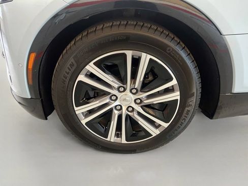 Used 2025 Cadillac Lyriq Sport AWD/4WD image 30