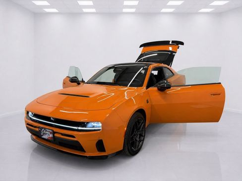 Used 2026 Dodge Charger Scat Pack AWD/4WD image 23