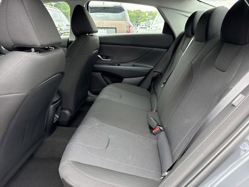 New 2026 Hyundai Elantra SE FWD image 12
