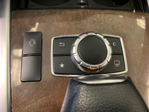 Used 2016 Mercedes-Benz E 350 4MATIC Sedan image 33
