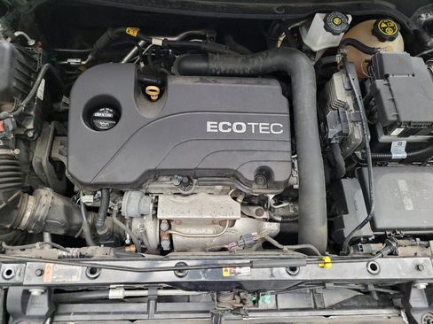 Used 2018 Chevrolet Equinox LT AWD/4WD image 30