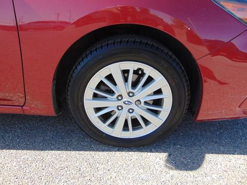 Used 2018 Subaru Impreza 2.0i Premium image 27