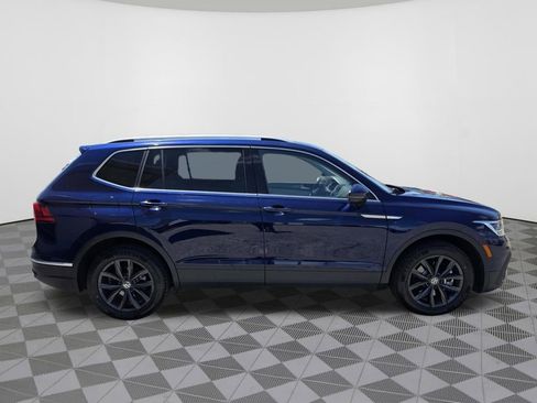 Used 2024 Volkswagen Tiguan SE FWD image 5