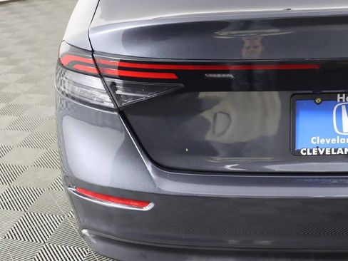 Used 2023 Honda Accord LX image 12