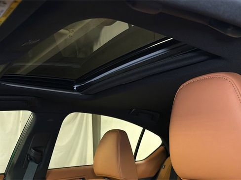 Certified 2025 Lexus IS 350 F Sport image 6