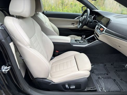 Used 2021 BMW 430i Convertible w/ M Sport Package RWD image 13