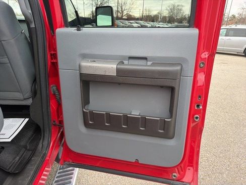 Used 2011 Ford F350 XLT w/ XLT Appearance Pkg image 14