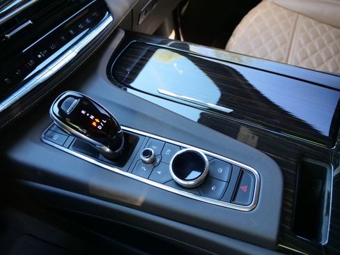 Used 2021 Cadillac Escalade Sport w/ Driver Assist Tech Package image 14