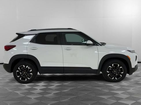 Certified 2023 Chevrolet TrailBlazer LT FWD image 6