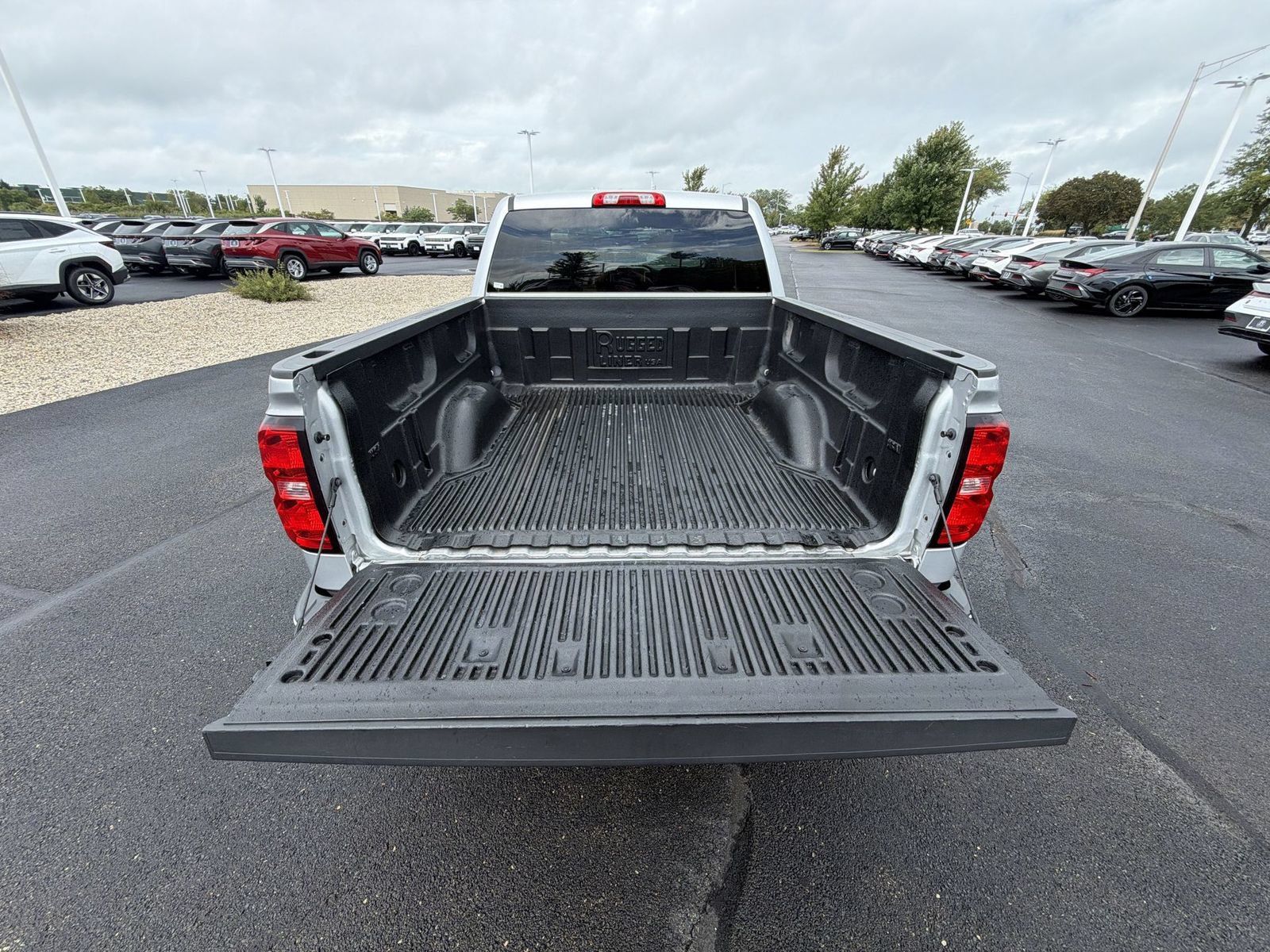 Used 2018 Chevrolet Silverado 1500 LT w/ All Star Edition AWD/4WD image 24