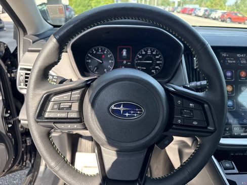 Used 2025 Subaru Outback Onyx Edition AWD/4WD image 15