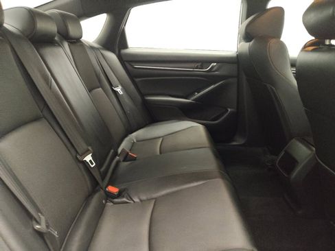 Used 2019 Honda Accord Sport image 19