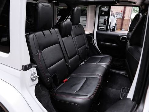 Used 2023 Jeep Wrangler Unlimited Rubicon AWD/4WD image 73