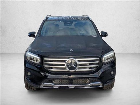 Certified 2025 Mercedes-Benz GLB 250 image 2