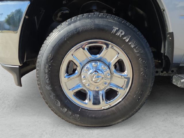 Used 2022 RAM 2500 Tradesman w/ Chrome Appearance Group AWD/4WD image 23