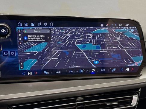 New 2026 Chevrolet Traverse LT w/ Sun and Wheel Package image 14