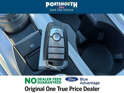 Certified 2022 Ford Explorer XLT w/ Equipment Group 202A image 14