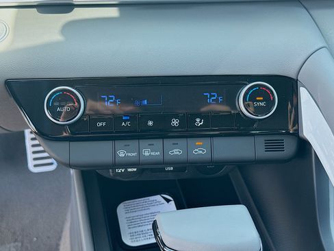 New 2026 Hyundai Elantra Sport FWD image 12