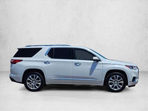 Used 2021 Chevrolet Traverse Premier AWD/4WD image 4