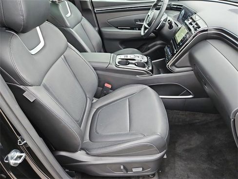 Used 2024 Hyundai Tucson Limited image 13