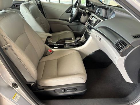 Used 2014 Honda Accord EX-L image 19