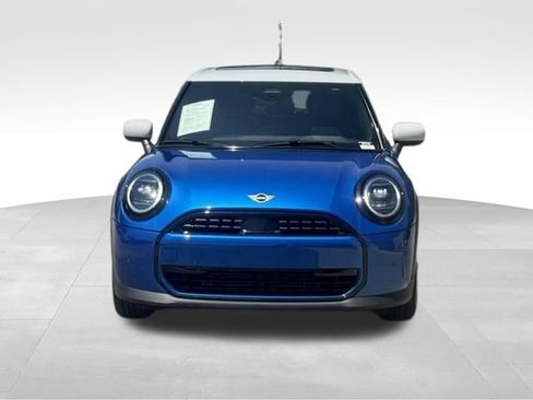 Certified 2026 MINI Cooper 4-Door Hardtop FWD image 11