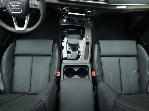 Used 2025 Audi Q5 2.0T Premium Plus w/ Premium Plus Package image 18