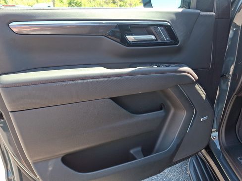 Used 2025 Chevrolet Tahoe RST w/ RST Capability Package AWD/4WD image 13