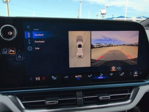 New 2026 Chevrolet Equinox EV LT AWD/4WD image 24