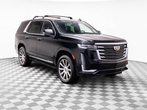 Certified 2024 Cadillac Escalade Premium Luxury Platinum w/ LPO, Floor Liner Package AWD/4WD image 8