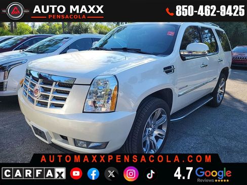 Used 2012 Cadillac Escalade Luxury image 1