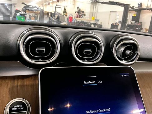 Used 2022 Mercedes-Benz C 300 Sedan image 28