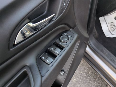 Used 2019 Chevrolet Equinox LT AWD/4WD image 11