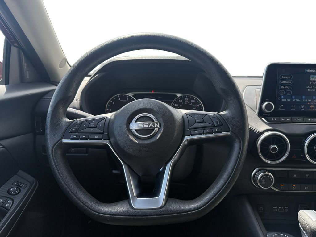 Used 2025 Nissan Sentra SV FWD image 12