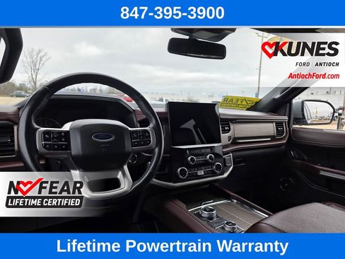 Used 2024 Ford Expedition Limited image 40